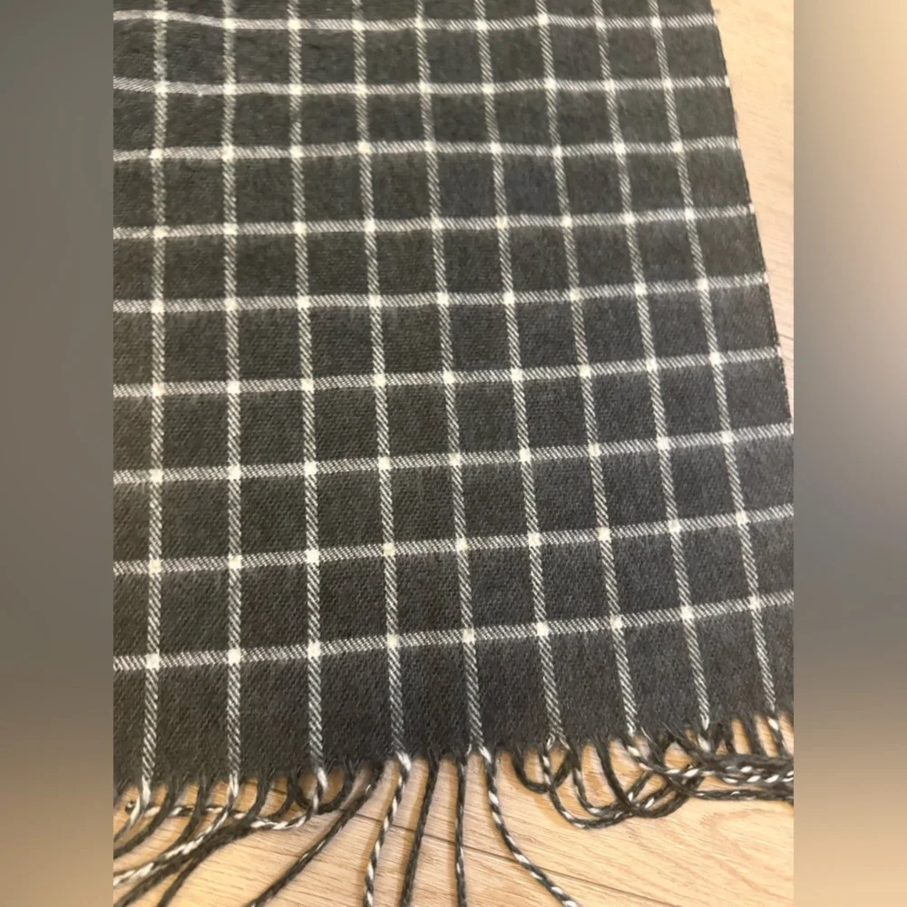 Christian Dior Plaid‎ Winter Scarf